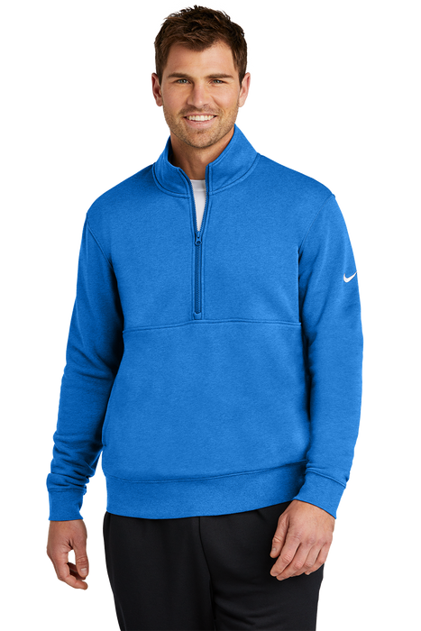 NKDX6718 Nike Club Fleece Sleeve Swoosh 1/2-Zip
